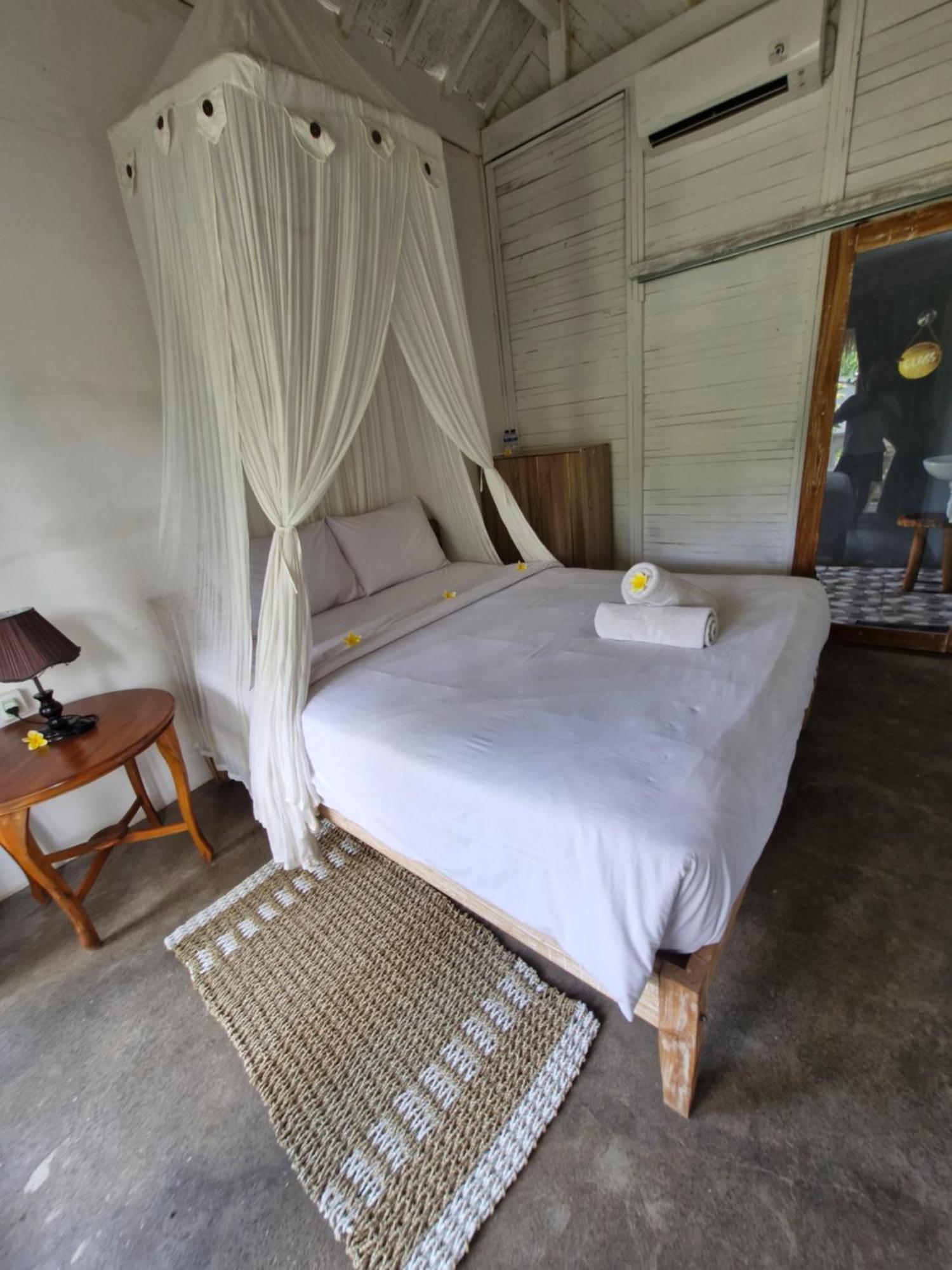The Layar Homestay Batununggul Экстерьер фото