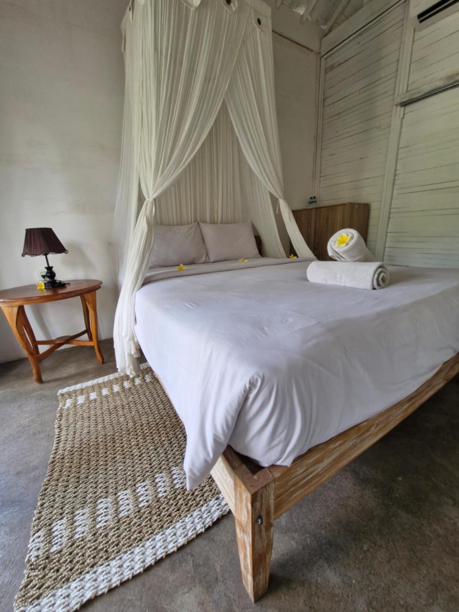 The Layar Homestay Batununggul Экстерьер фото