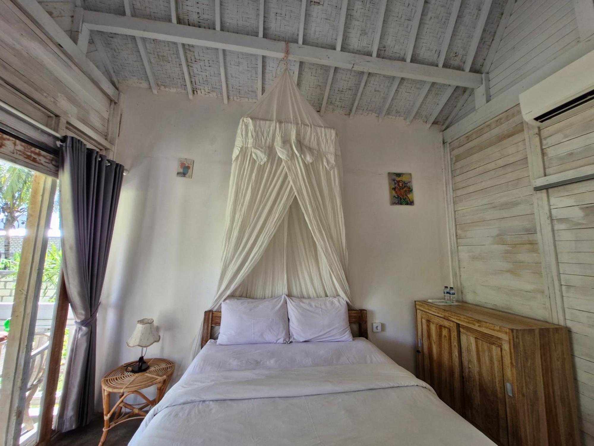 The Layar Homestay Batununggul Экстерьер фото